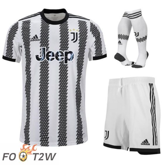 Ensemble Maillot Foot Juventus Domicile (Short + Chaussettes) 2022/2023